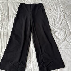 Jaanuu Classic Black Wide-Leg Pants